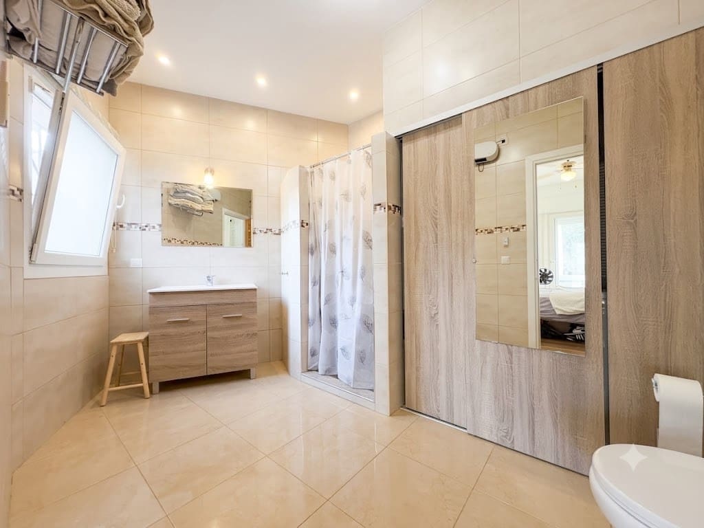 3 bedroom Villa for sale in Mijas Costa with pool garage - € 789,000 (Ref: 9965345)