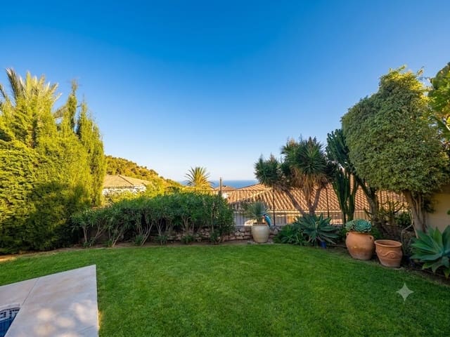 3 chambre Villa/Maison à vendre à Mijas Costa, Mijas avec piscine garage - 789 000 € (Ref: 9965345)