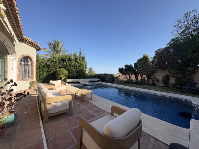 3 chambre Villa/Maison à vendre à Mijas Costa, Mijas avec piscine garage - 789 000 € (Ref: 9965345)