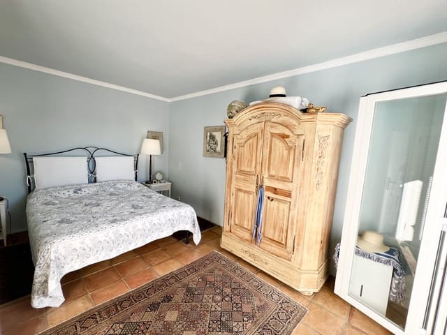 2 camera da letto Villa in vendita in Cala Llonga, Santa Eulalia / Santa Eularia con piscina garage - 1.060.000 € (Rif: 9966709)