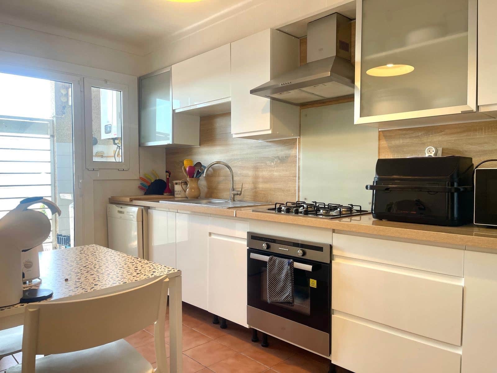 4 bedroom Apartment for sale in Roses with garage - € 399,000 (Ref: 9967837)
