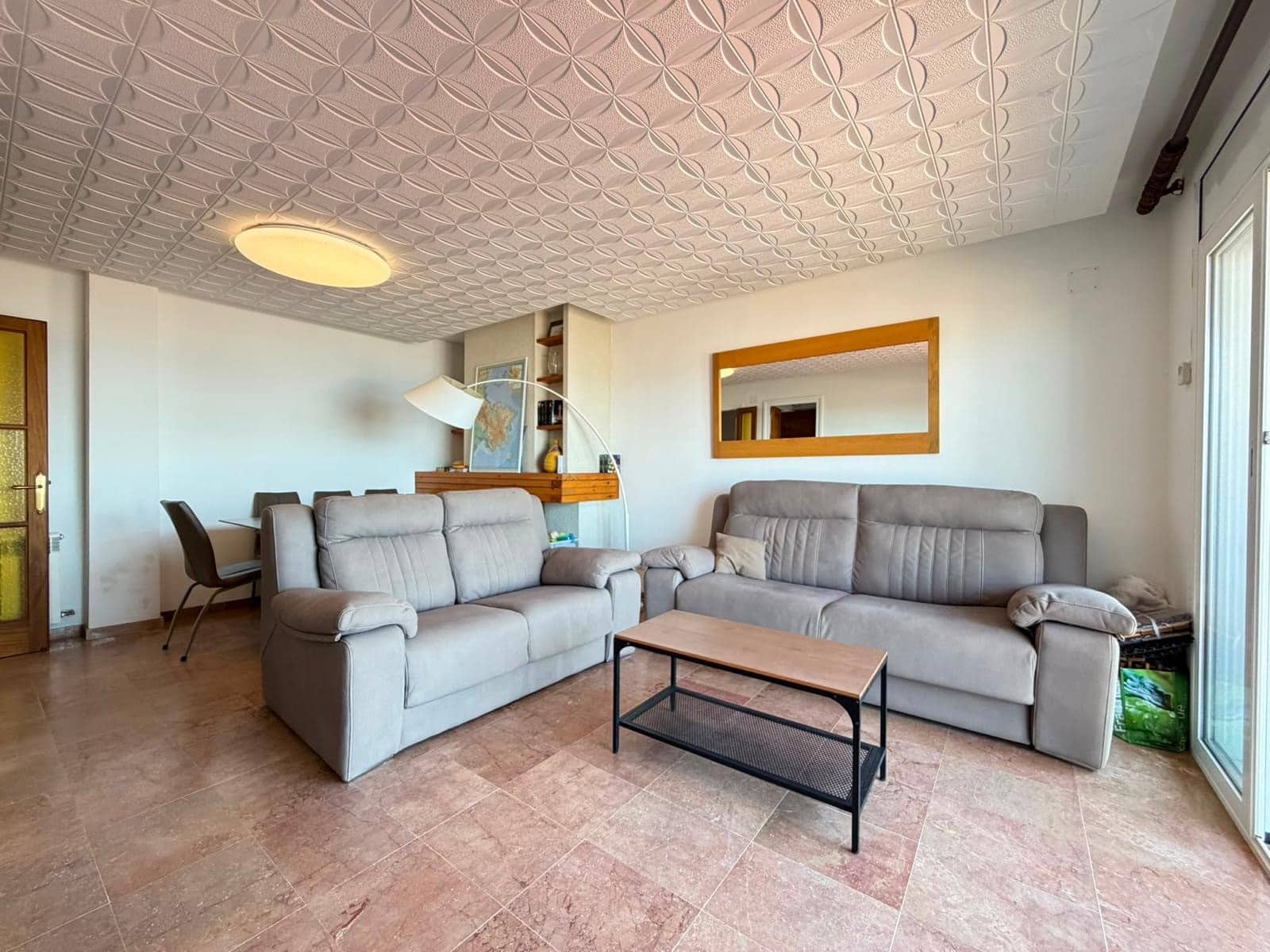 4 bedroom Apartment for sale in Roses with garage - € 399,000 (Ref: 9967837)