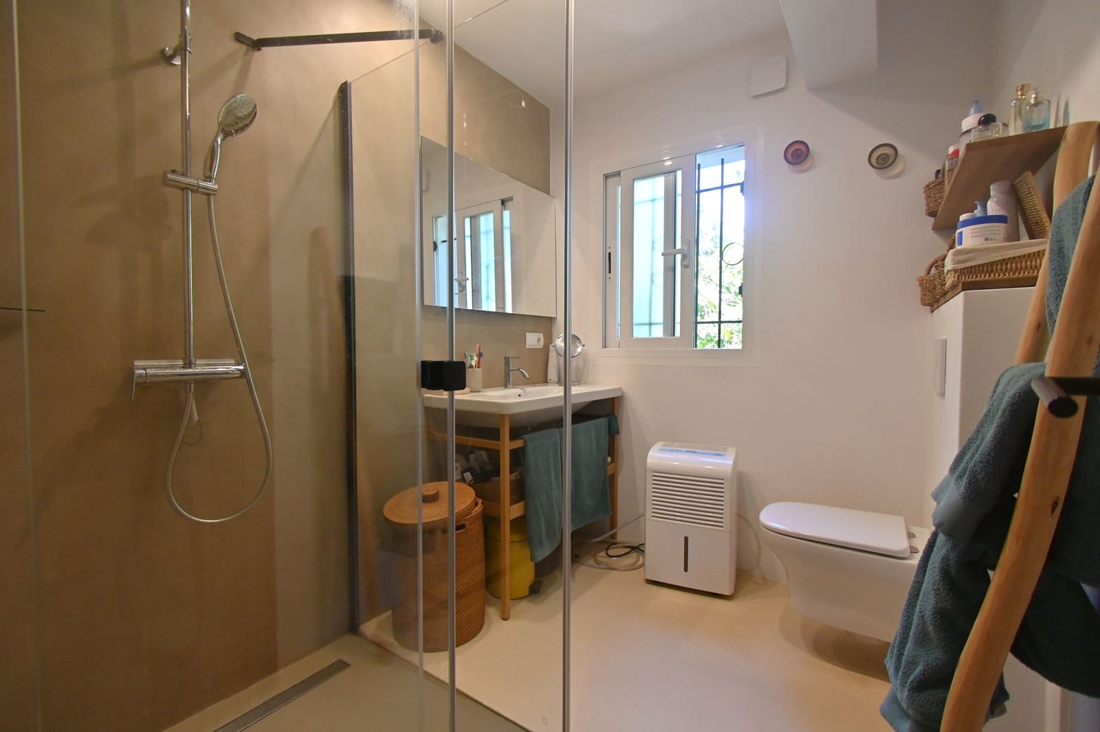 5 bedroom Villa for sale in Santa Eulalia / Santa Eularia with pool garage - € 2,850,000 (Ref: 9975502)