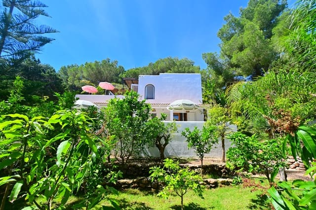 5 soverom Villa til salgs i Santa Eulalia / Santa Eularia med svømmebasseng garasje - € 2 850 000 (Ref: 9975502)