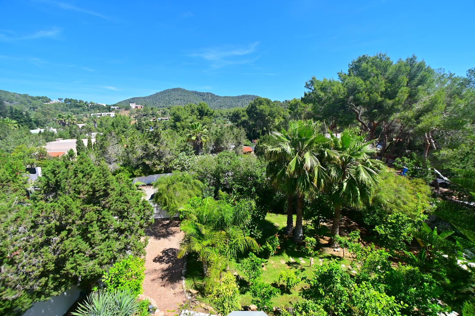 5 bedroom Villa for sale in Santa Eulalia / Santa Eularia with pool garage - € 2,850,000 (Ref: 9975502)