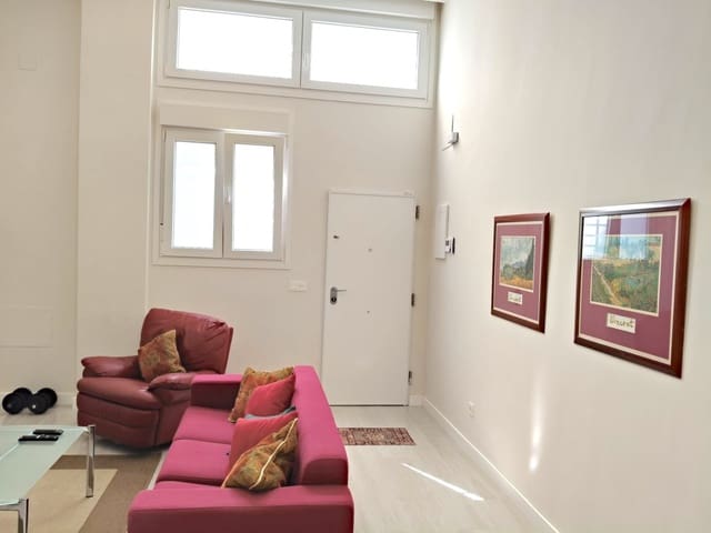 Apartamento de 2 habitaciones en Centro, Málaga ciudad en venta - 265.000 € (Ref: 9983073)