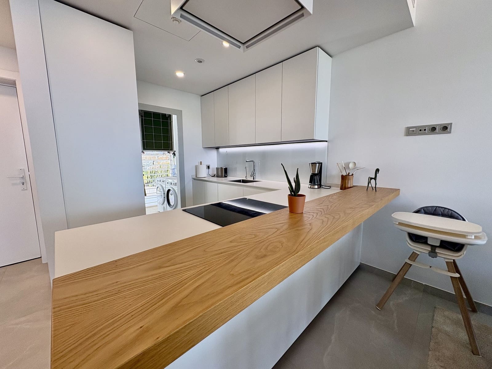 2 slaapkamer Appartement te koop in Fuengirola met zwembad garage - € 770.000 (Ref: 9994306)