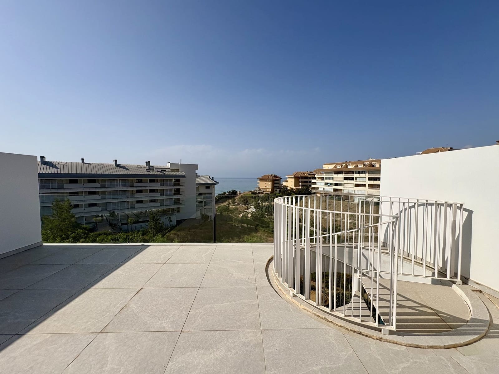 2 slaapkamer Appartement te koop in Fuengirola met zwembad garage - € 770.000 (Ref: 9994306)