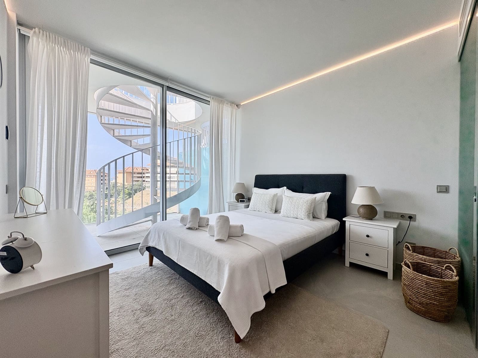 2 slaapkamer Appartement te koop in Fuengirola met zwembad garage - € 770.000 (Ref: 9994306)