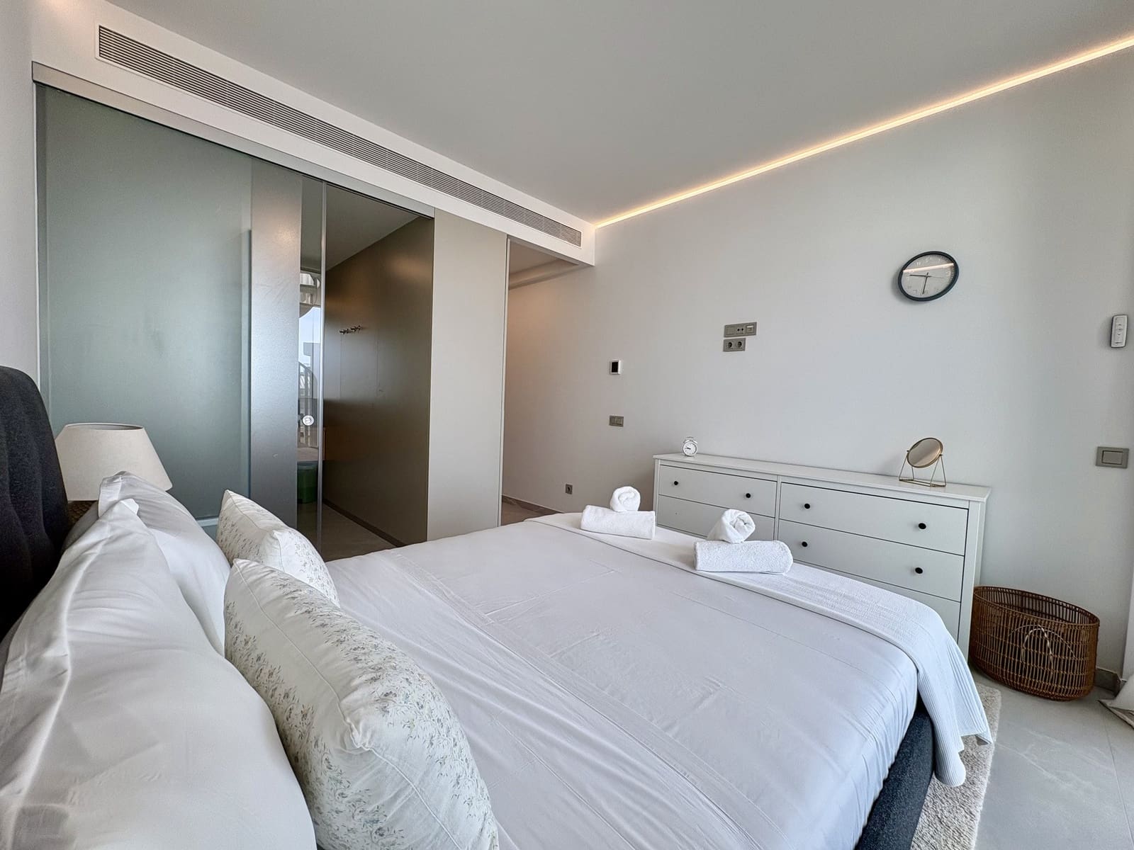 2 slaapkamer Appartement te koop in Fuengirola met zwembad garage - € 770.000 (Ref: 9994306)