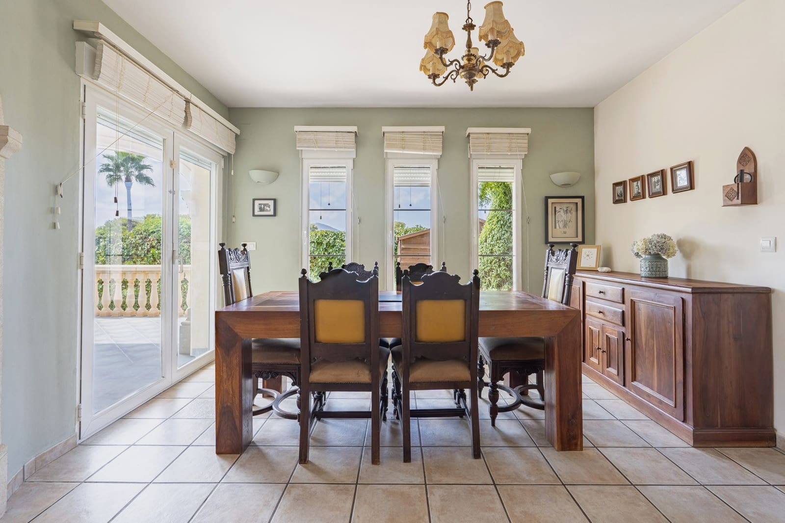 3 bedroom Villa for sale in Javea / Xabia with pool - € 795,000 (Ref: 9270211)