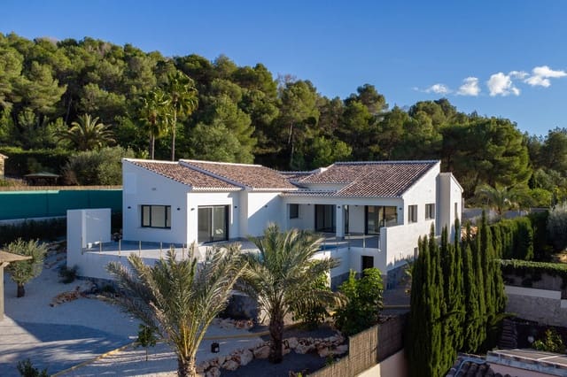 3 slaapkamer Villa te koop in Javea / Xàbia met zwembad - € 1.190.000 (Ref: 9270215)