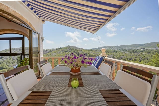 4 bedroom Villa for sale in Javea / Xàbia with pool - € 749,000 (Ref: 9270220)