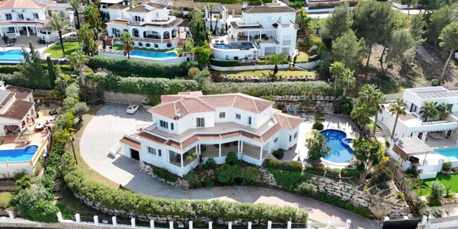 4 bedroom Villa for sale in Javea / Xabia - € 1,795,000 (Ref: 9270223)