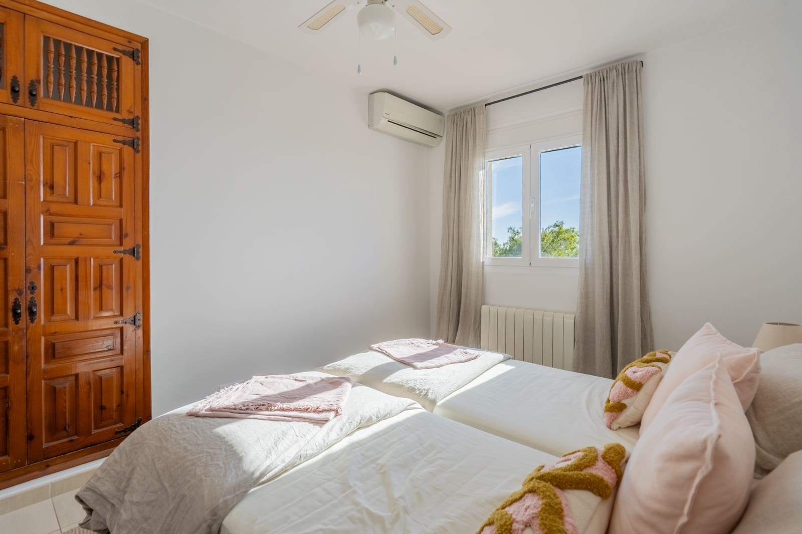 4 slaapkamer Villa te koop in Javea / Xabia met zwembad - € 1.195.000 (Ref: 9525854)