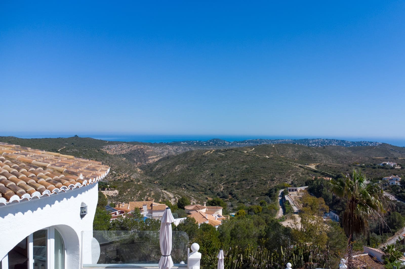 4 sovrum Villa till salu i Cumbre del Sol med pool garage - 900 000 € (Ref: 9793049)