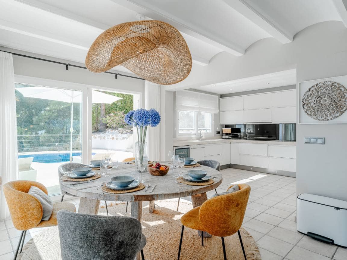 5 bedroom Villa for sale in Javea / Xabia - € 2,395,000 (Ref: 9987212)
