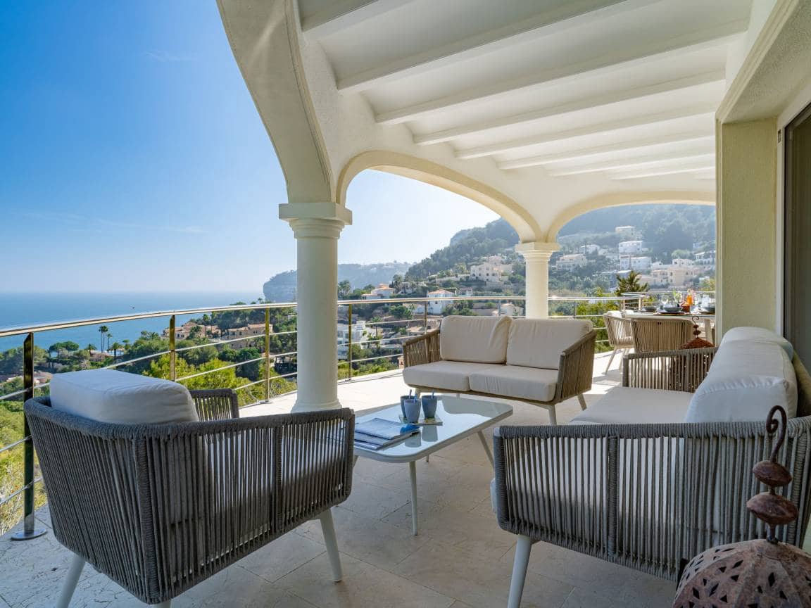 5 bedroom Villa for sale in Javea / Xabia - € 2,395,000 (Ref: 9987212)