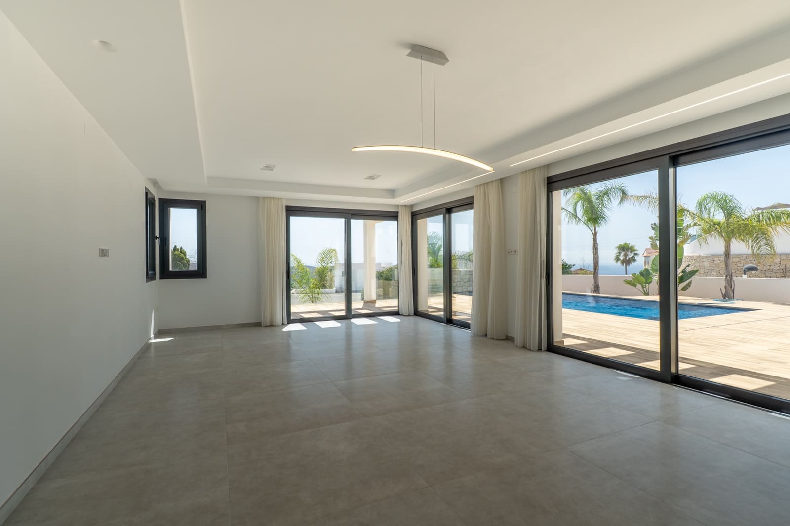3 soverom Villa til salgs i Moraira med svømmebasseng - € 2 250 000 (Ref: 9987213)