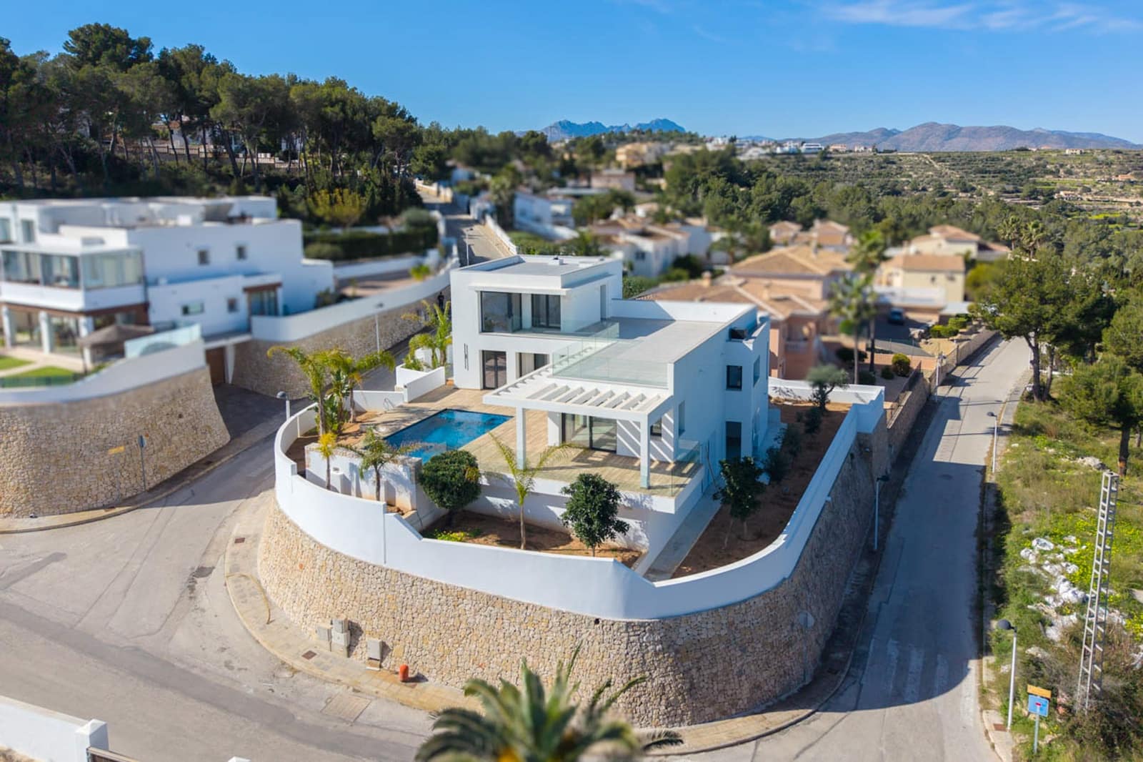 3 soverom Villa til salgs i Moraira med svømmebasseng - € 2 250 000 (Ref: 9987213)