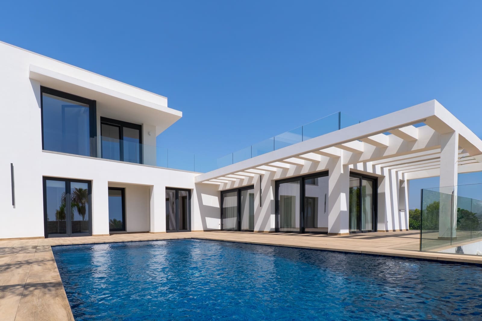 3 soverom Villa til salgs i Moraira med svømmebasseng - € 2 250 000 (Ref: 9987213)