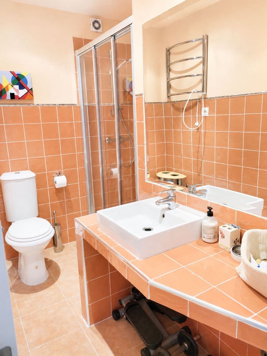 Appartement de 3 chambres à louer à El Rosario avec piscine garage - 2 300 € (Ref: 10008093)