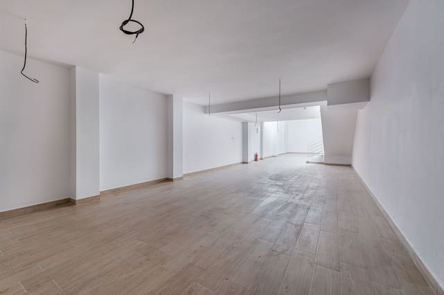 Office for rent in Cancelada, Estepona - € 2,350 (Ref: 10021669)