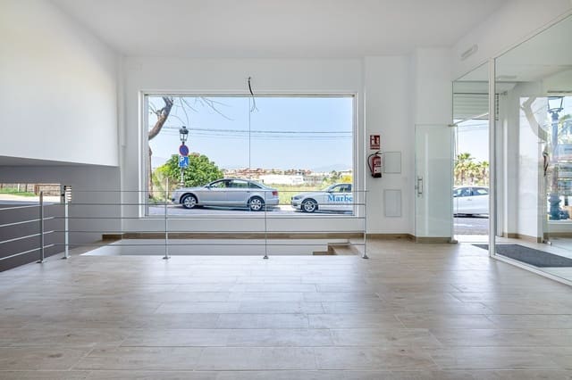 Office for rent in Cancelada, Estepona - € 2,350 (Ref: 10021669)
