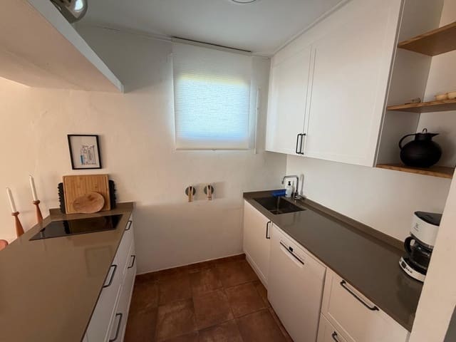 1 sypialnia Apartament do wynajęcia w Mijas z basenem garażem - 1 800 € (Ref: 10073085)