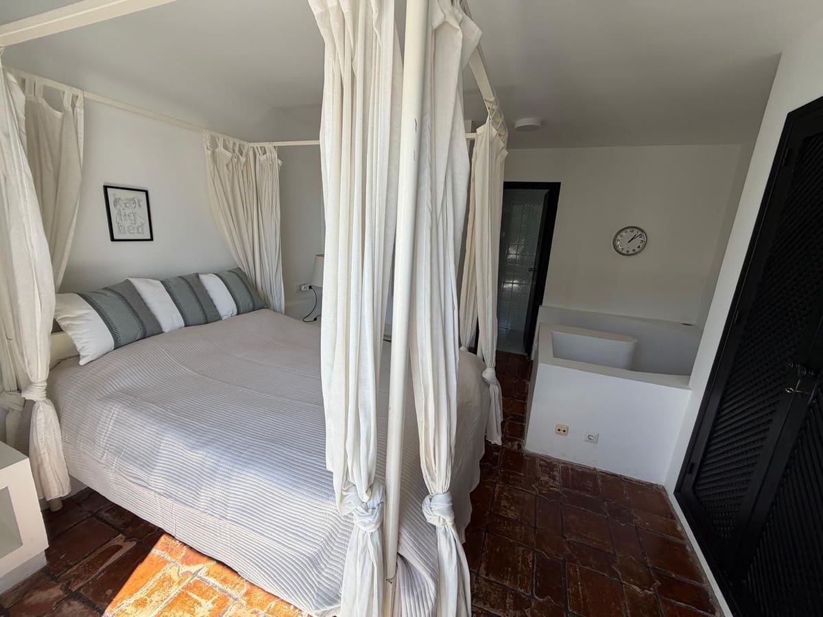 1 sypialnia Apartament do wynajęcia w Mijas z basenem garażem - 1 800 € (Ref: 10073085)