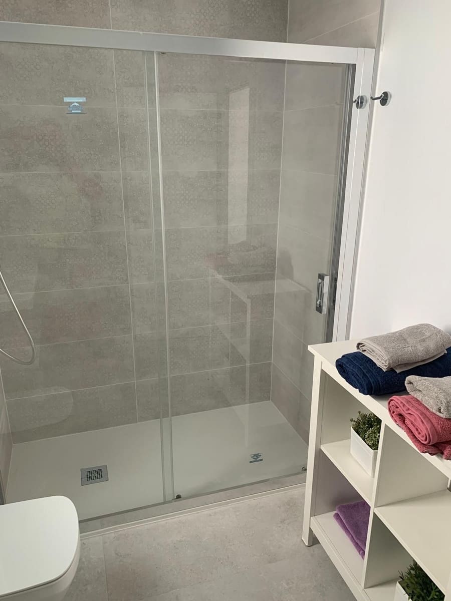 3 makuuhuone Huoneisto vuokrattavana paikassa Estepona mukana uima-altaan 
autotalli - 2 850 € (Ref: 10135168)