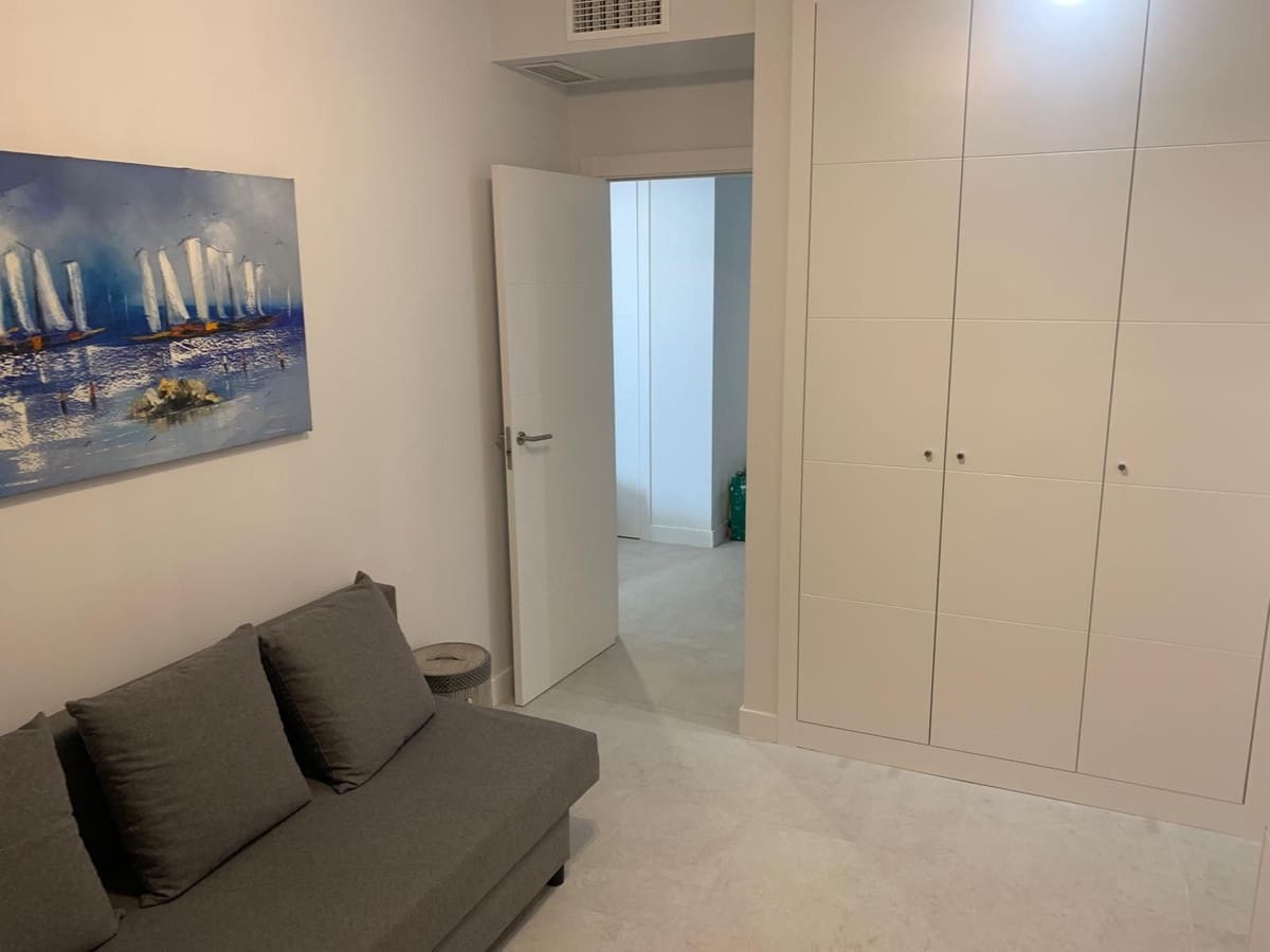 3 makuuhuone Huoneisto vuokrattavana paikassa Estepona mukana uima-altaan 
autotalli - 2 850 € (Ref: 10135168)