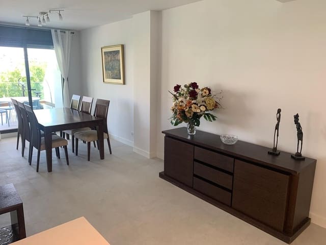 Appartement de 3 chambres à louer à Estepona avec piscine garage - 2 850 € (Ref: 10135168)