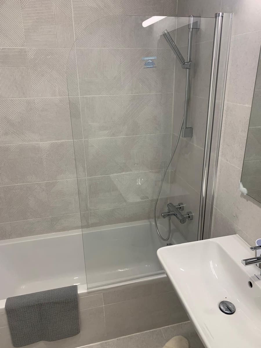 3 makuuhuone Huoneisto vuokrattavana paikassa Estepona mukana uima-altaan 
autotalli - 2 850 € (Ref: 10135168)