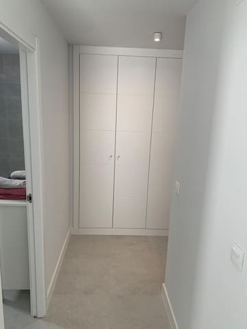 Appartement de 3 chambres à louer à Estepona avec piscine garage - 2 850 € (Ref: 10135168)