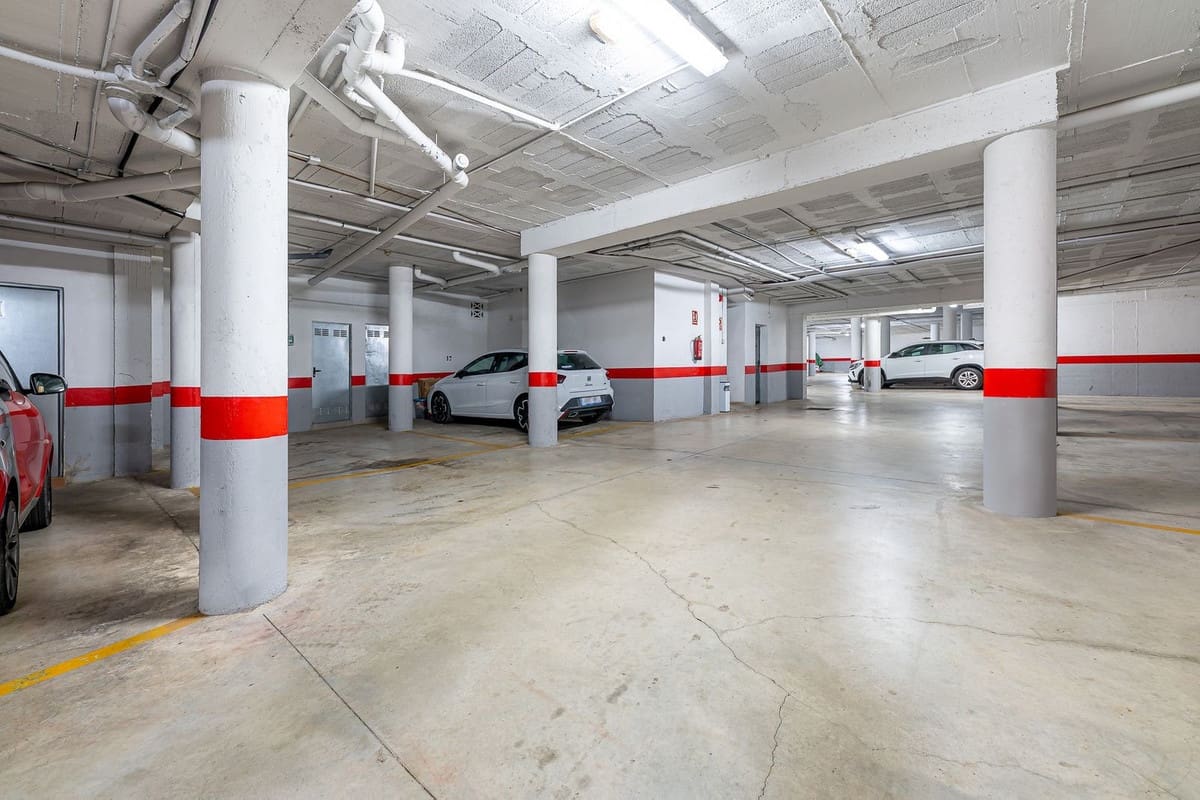 2 sovrum Lägenhet till salu i Guadalmina med pool garage - 630 000 € (Ref: 10154265)