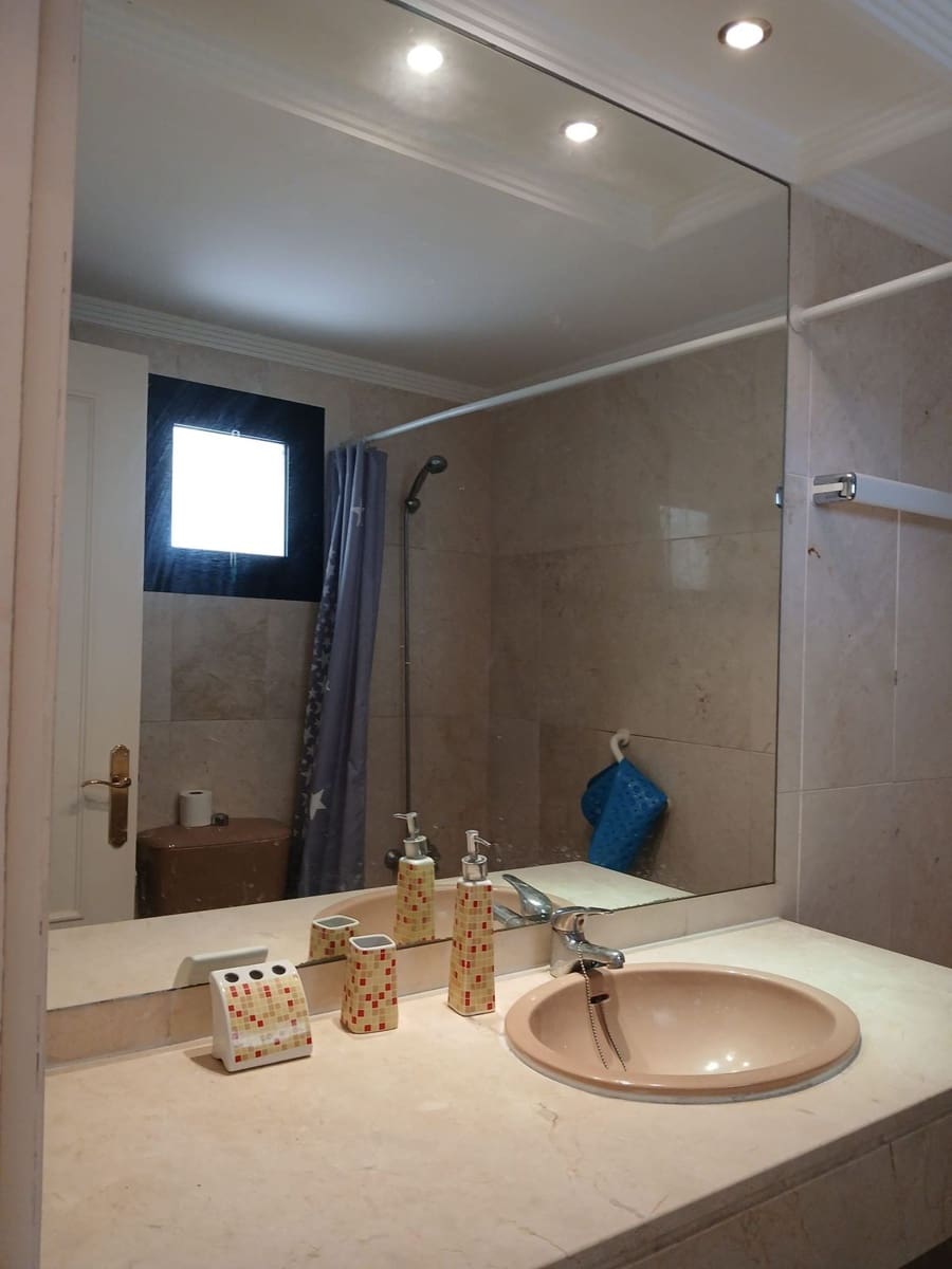3 soverom Hus til leie i Bel-Air med svømmebasseng garasje - € 2 500 (Ref: 10156860)