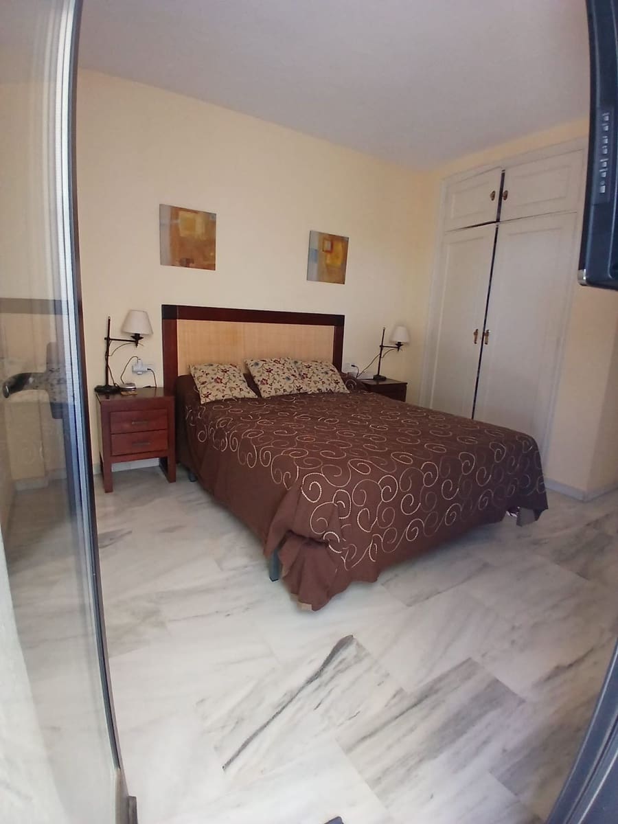 3 soverom Hus til leie i Bel-Air med svømmebasseng garasje - € 2 500 (Ref: 10156860)