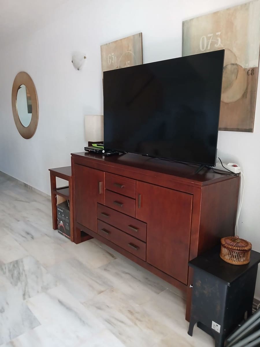 3 soverom Hus til leie i Bel-Air med svømmebasseng garasje - € 2 500 (Ref: 10156860)