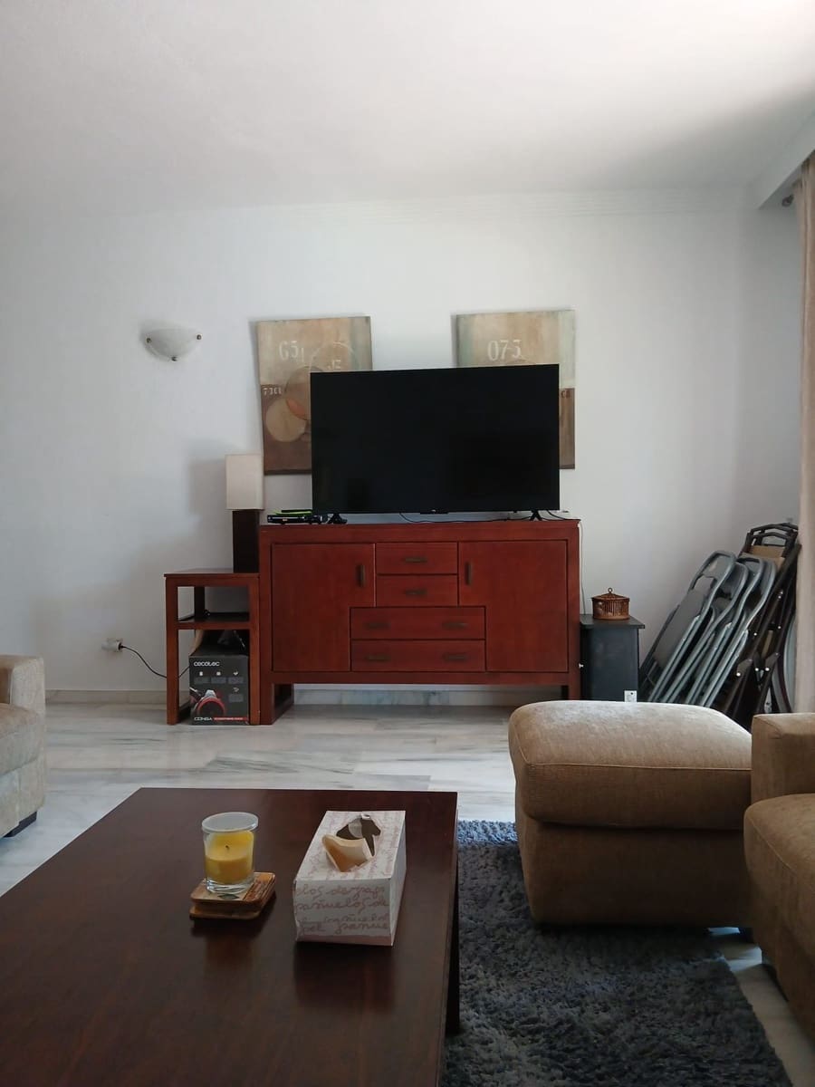 3 soverom Hus til leie i Bel-Air med svømmebasseng garasje - € 2 500 (Ref: 10156860)