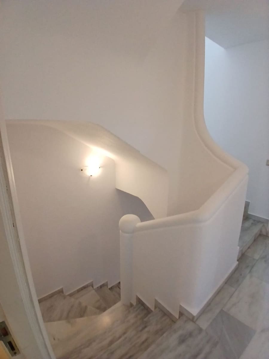 3 soverom Hus til leie i Bel-Air med svømmebasseng garasje - € 2 500 (Ref: 10156860)