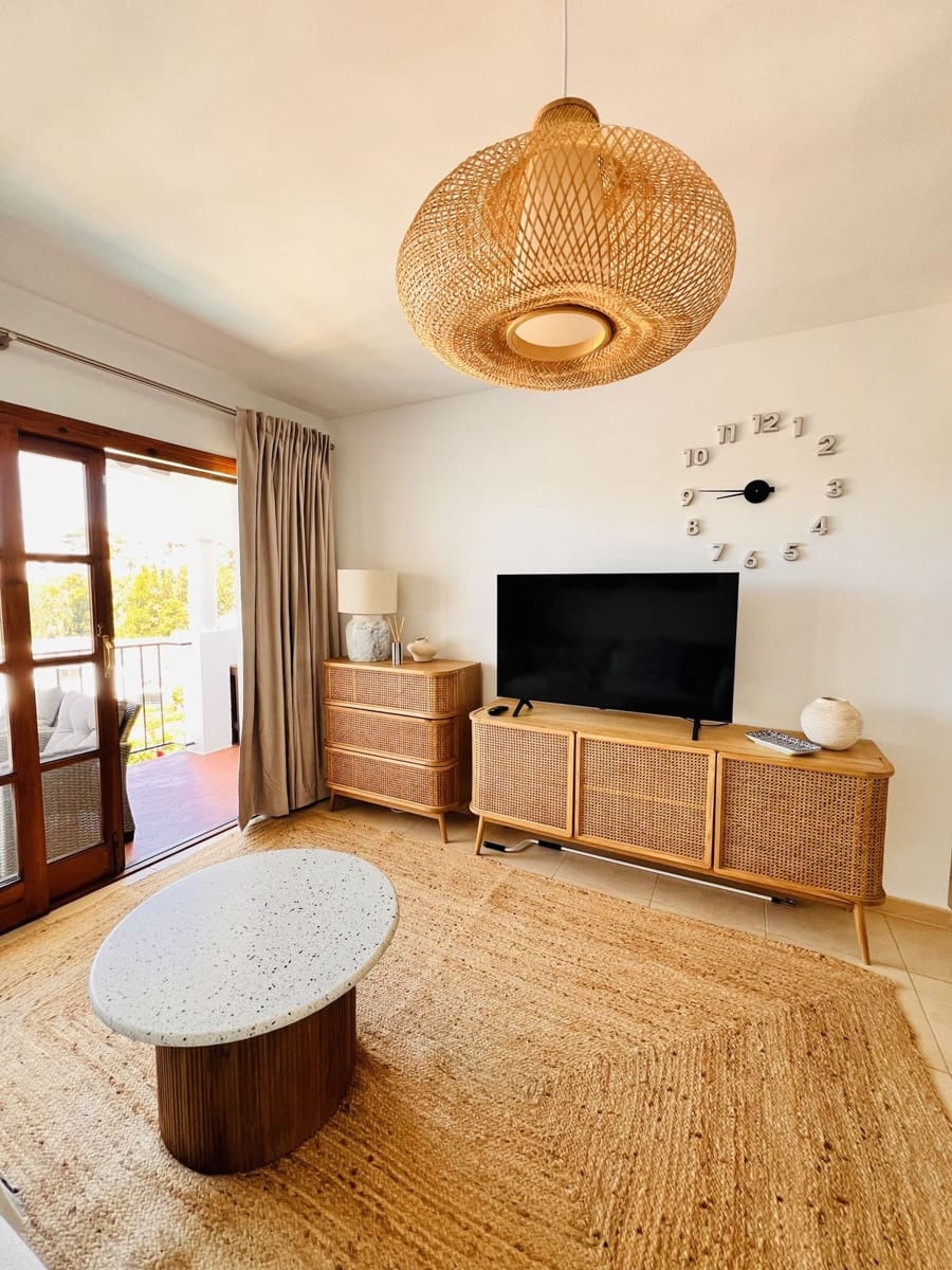 2 soveværelse Penthouse til leje i Mijas med swimmingpool - € 1.650 (Ref: 10165487)
