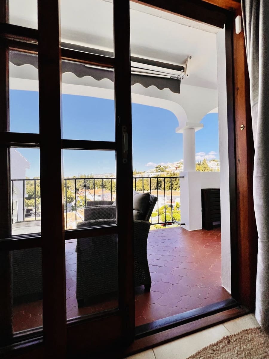 2 soveværelse Penthouse til leje i Mijas med swimmingpool - € 1.650 (Ref: 10165487)