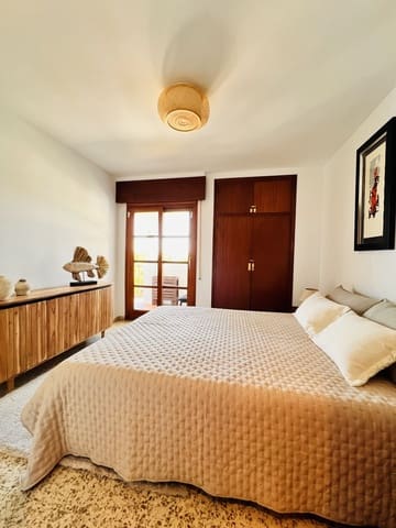 2 soveværelse Penthouse til leje i Mijas med swimmingpool - € 1.650 (Ref: 10165487)