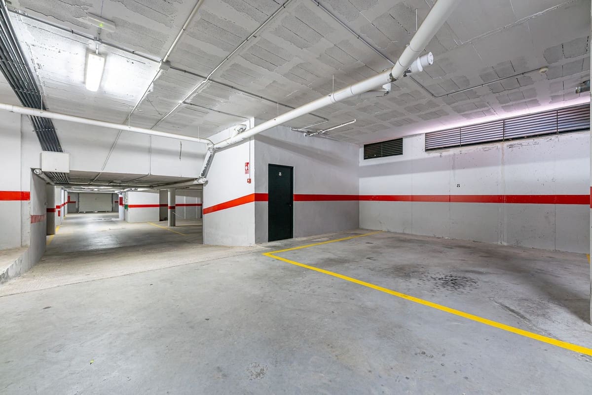 4 chambre Appartement à vendre à Cancelada avec piscine garage - 1 595 000 € (Ref: 10177320)