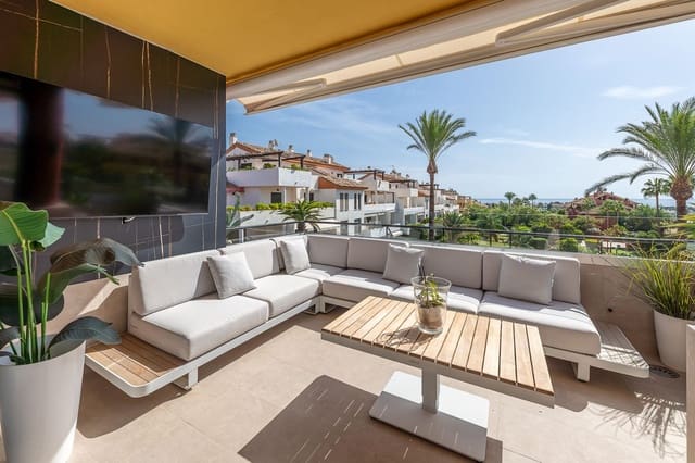 4 chambre Appartement à vendre à Cancelada, Estepona avec piscine garage - 1 595 000 € (Ref: 10177320)