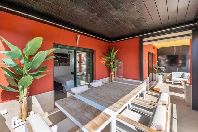 4 chambre Appartement à vendre à Cancelada, Estepona avec piscine garage - 1 595 000 € (Ref: 10177320)