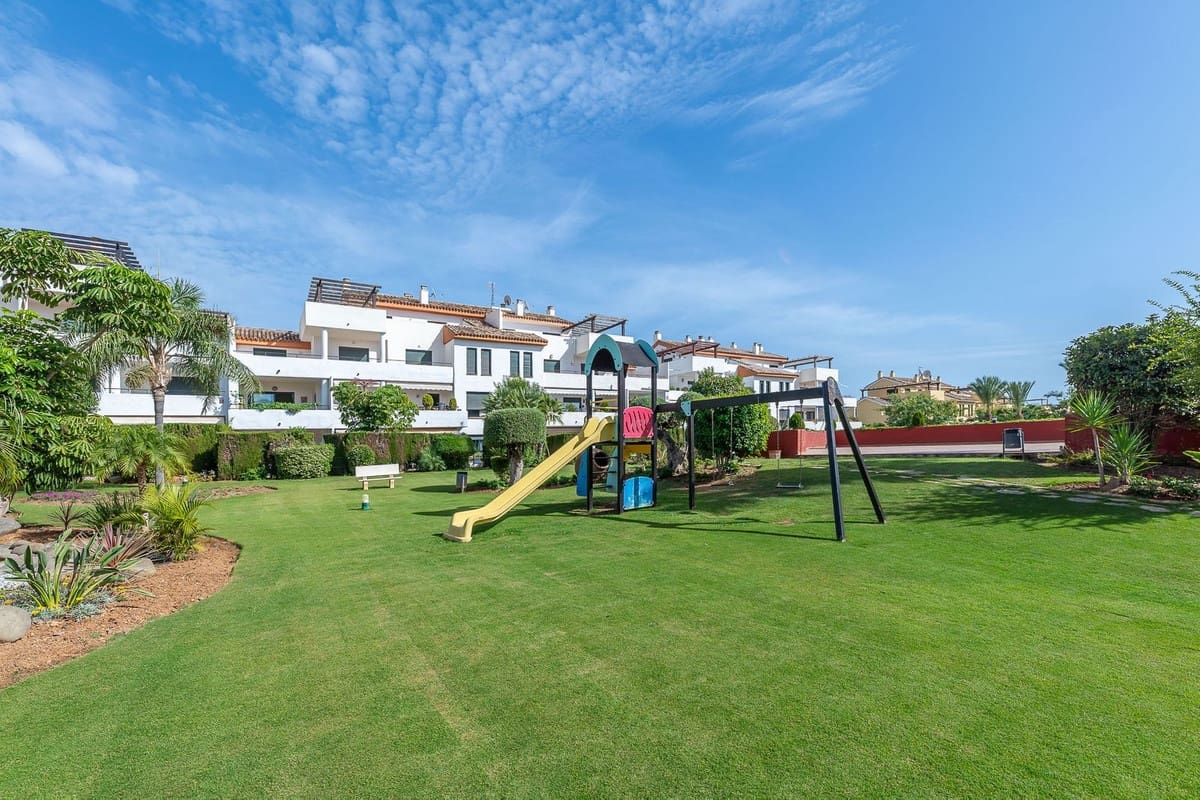 4 chambre Appartement à vendre à Cancelada avec piscine garage - 1 595 000 € (Ref: 10177320)