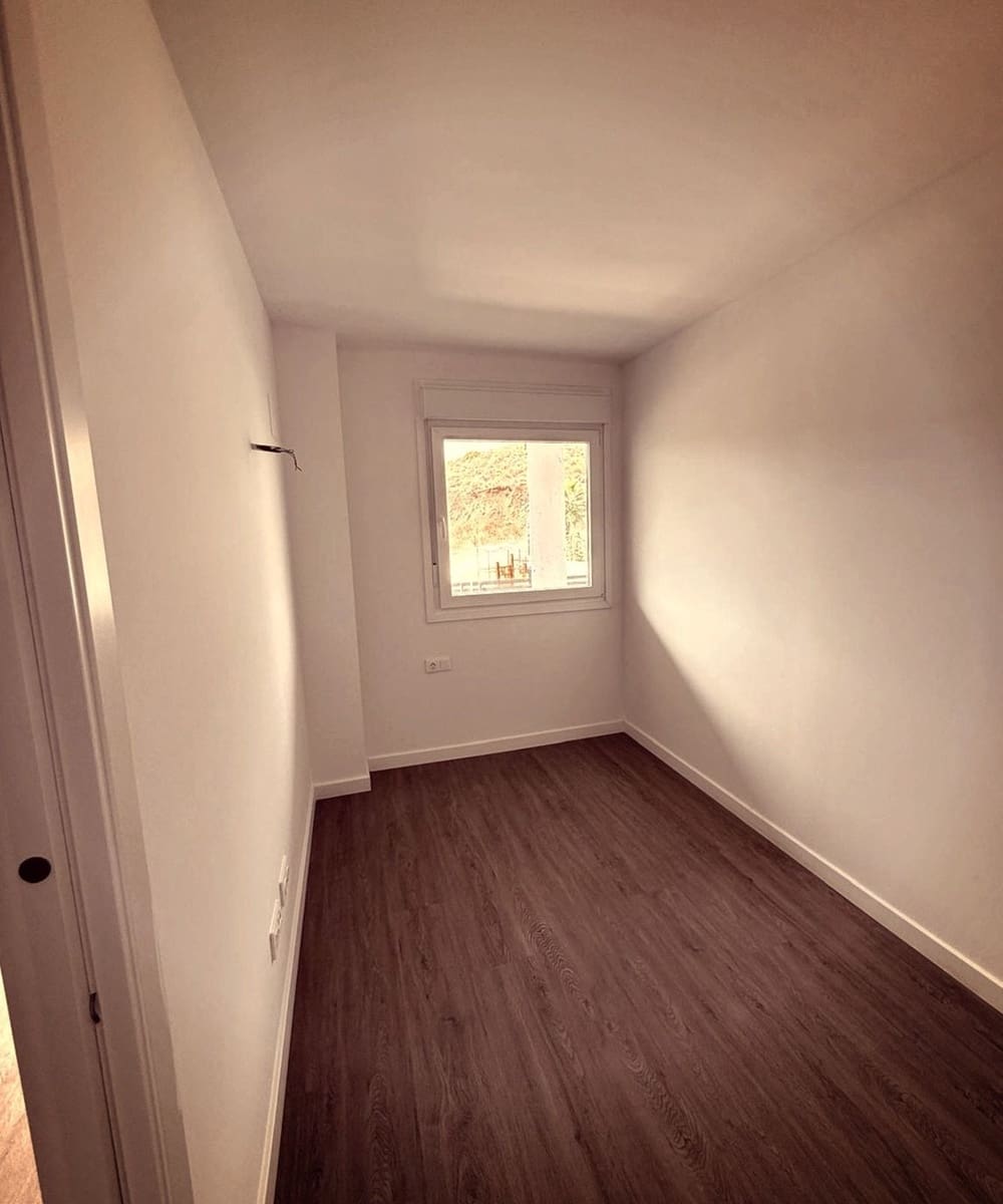 2 soveværelse Lejlighed til salg i Fuengirola med swimmingpool garage - € 295.000 (Ref: 10183548)