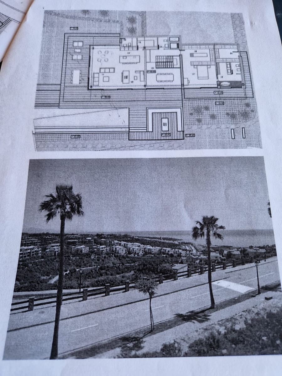 Solar/Parcela en La Alcaidesa en venta - 650.000 € (Ref: 8072800)